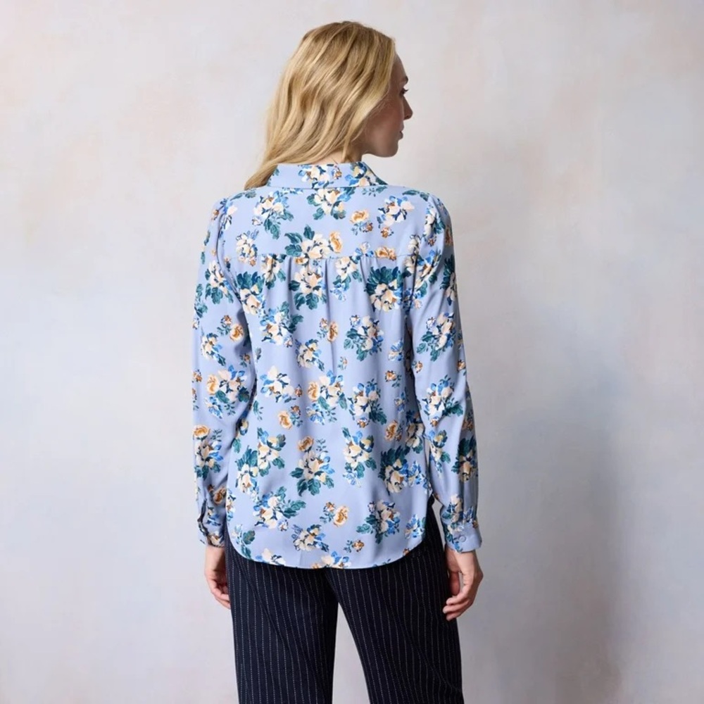 LC Lauren Conrad Collared Button-Front Shirt in Blue Blooming Plus Size 1X - Picture 2 of 11